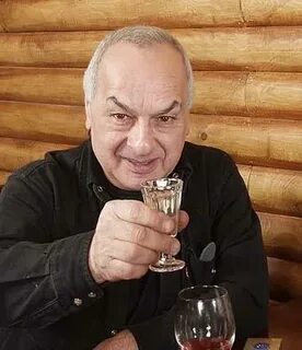 Оганезов