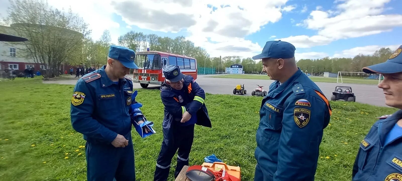 Псо спасательный. Структура пожарно спасательного отряда ПСЦ. Первый спасательный отряд. Разгрузочные жилеты для спасателей поисково-спасательного отряда. Печать пожарно спасательного отряда.