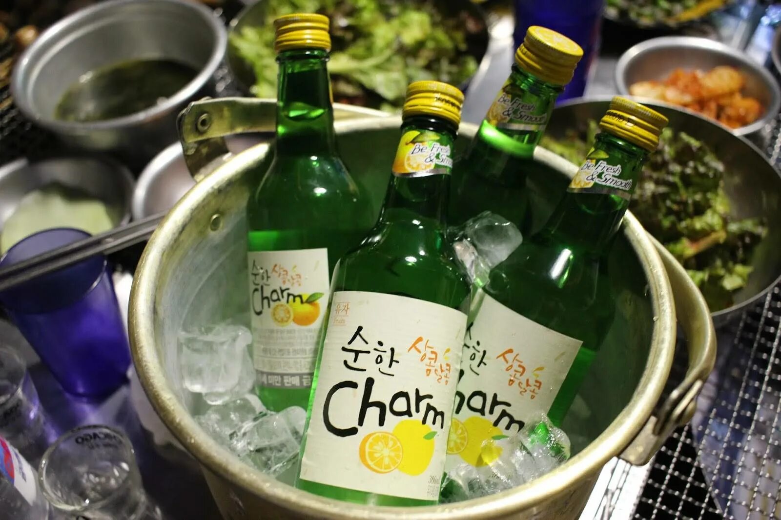 Соджо напиток. Корейский алкоголь соджу. Что такое соджу в Корее.