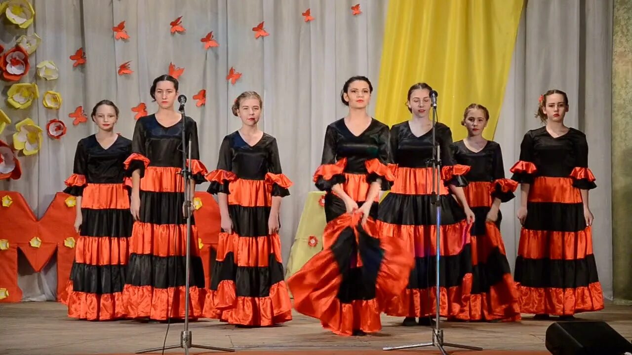 Бильмак запорожская область. Гора бельмак могила. Бельмак куйбышево запорожская. Бильмак запорожская область. Бильмак запорожской.