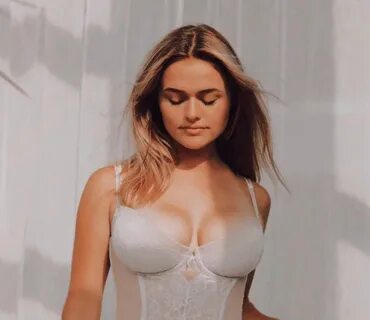 Megnutt02