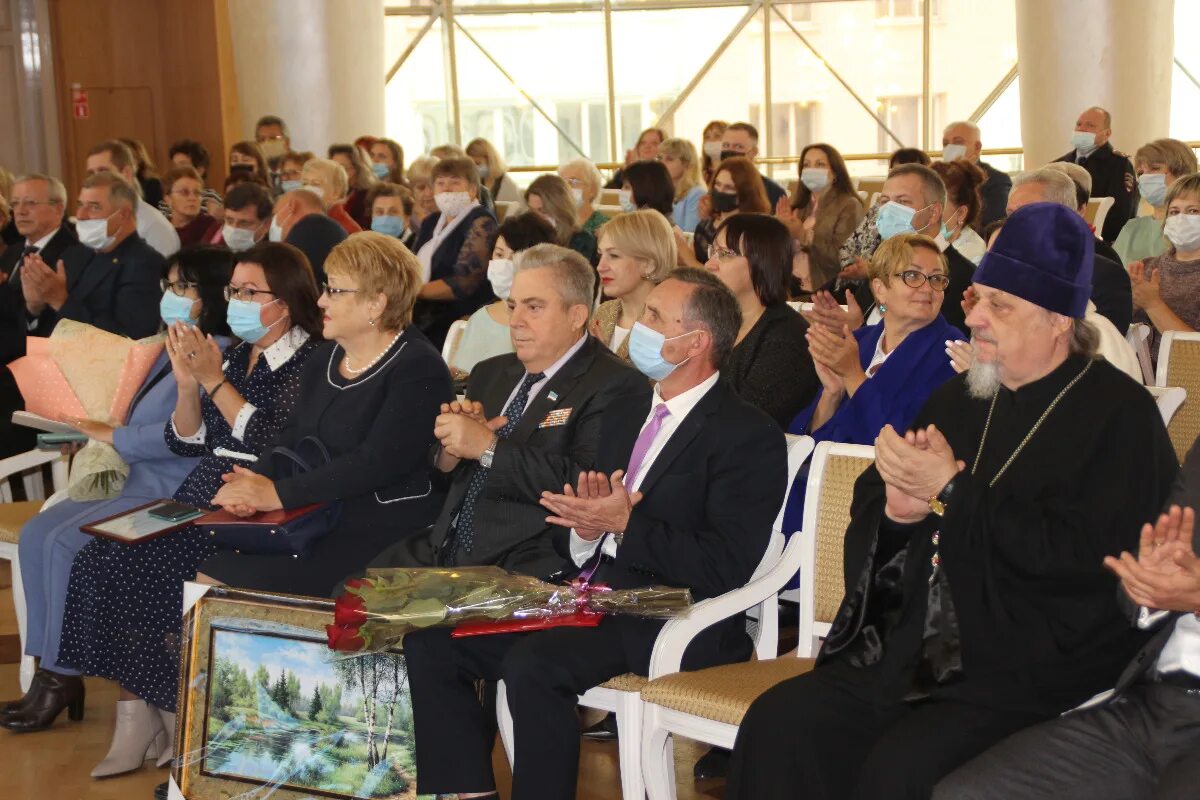 Белгородский госпиталь телефон. Белгородский госпиталь для ветеранов войн. Белгородское региональное отделение ветеранов. Белгородский госпиталь фото. Госпиталь Белгород новости.