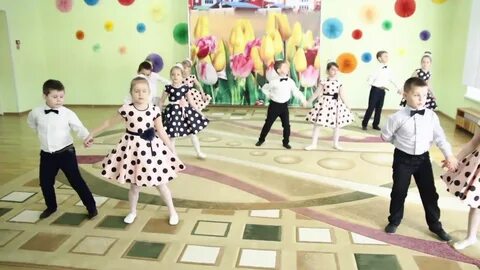 Танец детей под песню мама