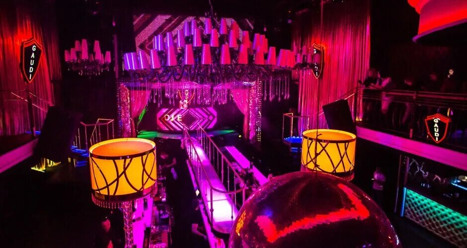 ночной клуб нижний новгород. клуб феличита нижний новгород. клубы нижнего новгорода. гауди клуб нижний новгород. город грехов стрип клуб.