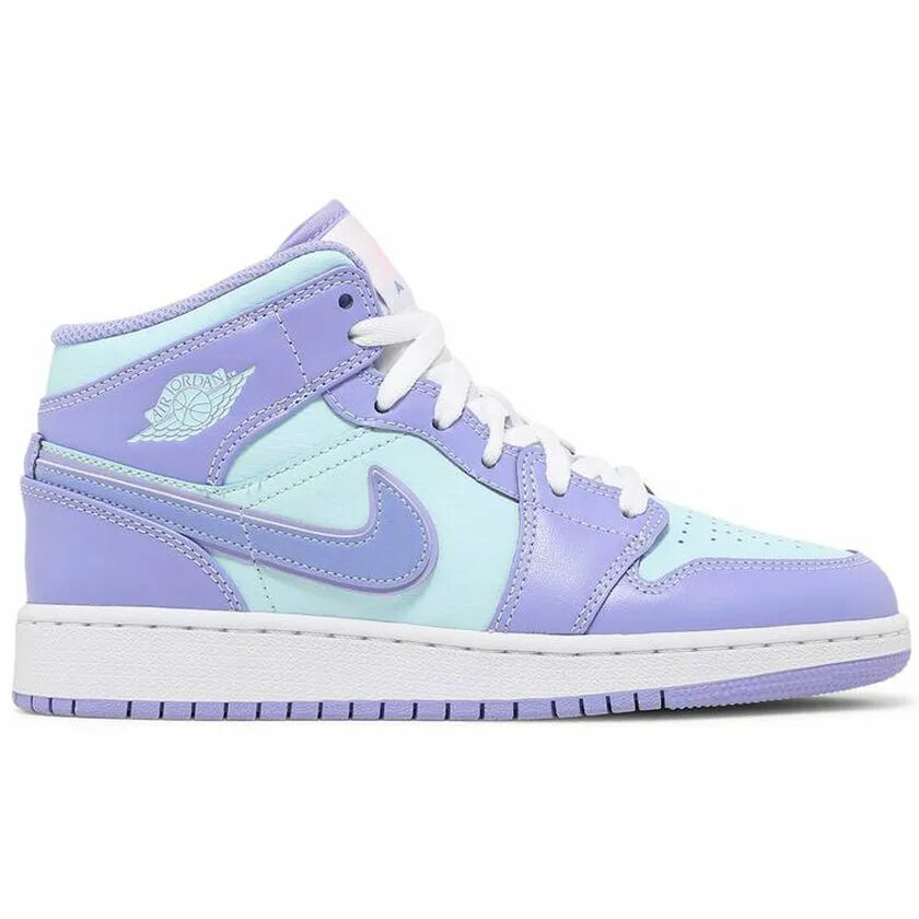 Кроссовки air jordan 1 mid. Nike Air Jordan 1 Mid. Nike Jordan 1 Mid Purple. Nike Air Jordan 1 Mid Purple. Air Jordan 1 Mid Purple.