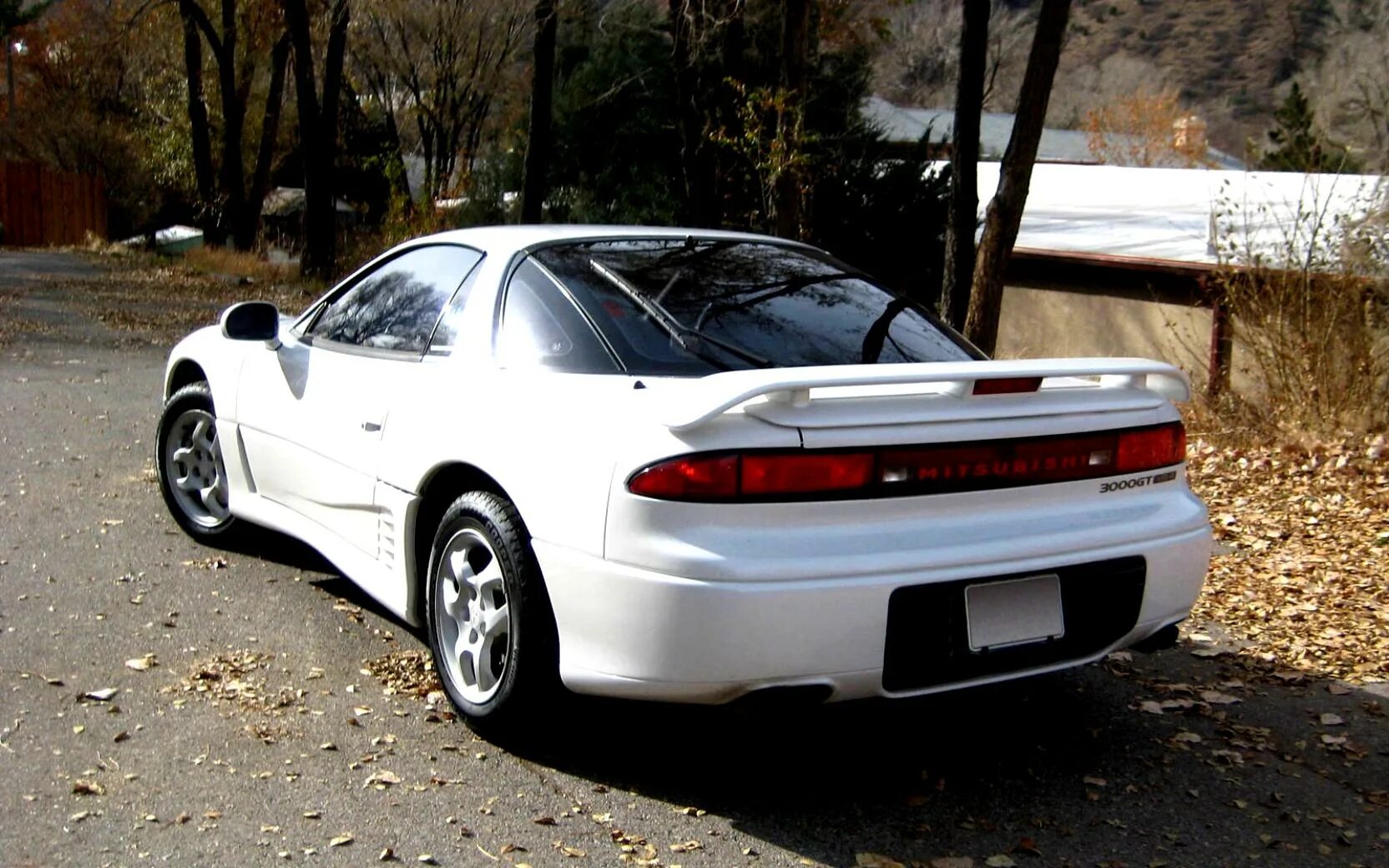 Митсубиси 1990. Mitsubishi 3000 gt 1990. Mitsubishi 2000gt. Mitsubishi 1990 gt. Mitsubishi GTO 1990.