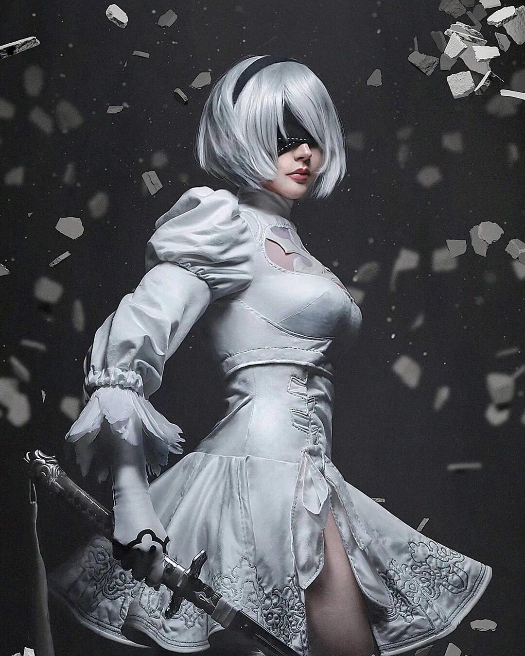 Ниер автомата 2b. NIER Automata 2b кимоно. Косплей 2b и a2 NIER: Automata. Йорха-a2.