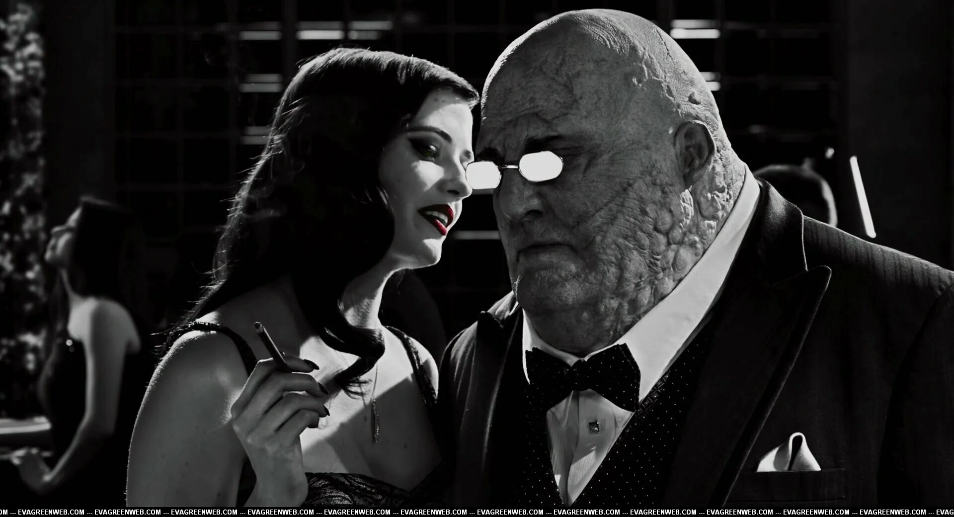 Город грехов герои. Микки рурк город грехов 2. Микки рурк город грехов. Город грехов люсиль и кевин. Рорк город грехов.