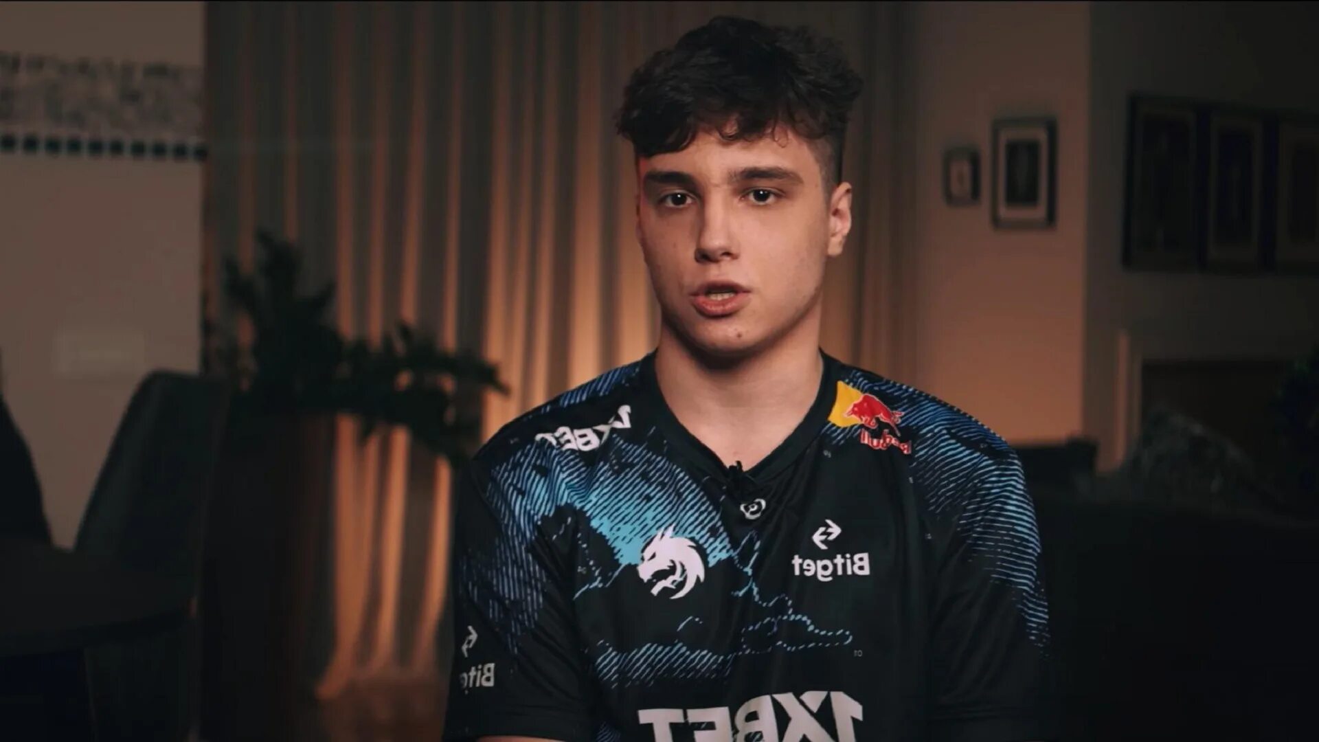 Илья иллидан. Тише мальчик дота 2. Депрессед кид дота. Роман «ramzes666» кушнарев. Тише мальчик дота 2.