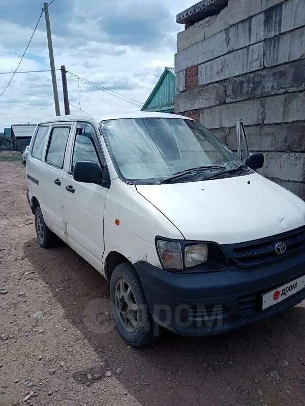 Тойота таун айс 2000. Кулиса МКПП В сборе Toyota Lite Ace 2000г.