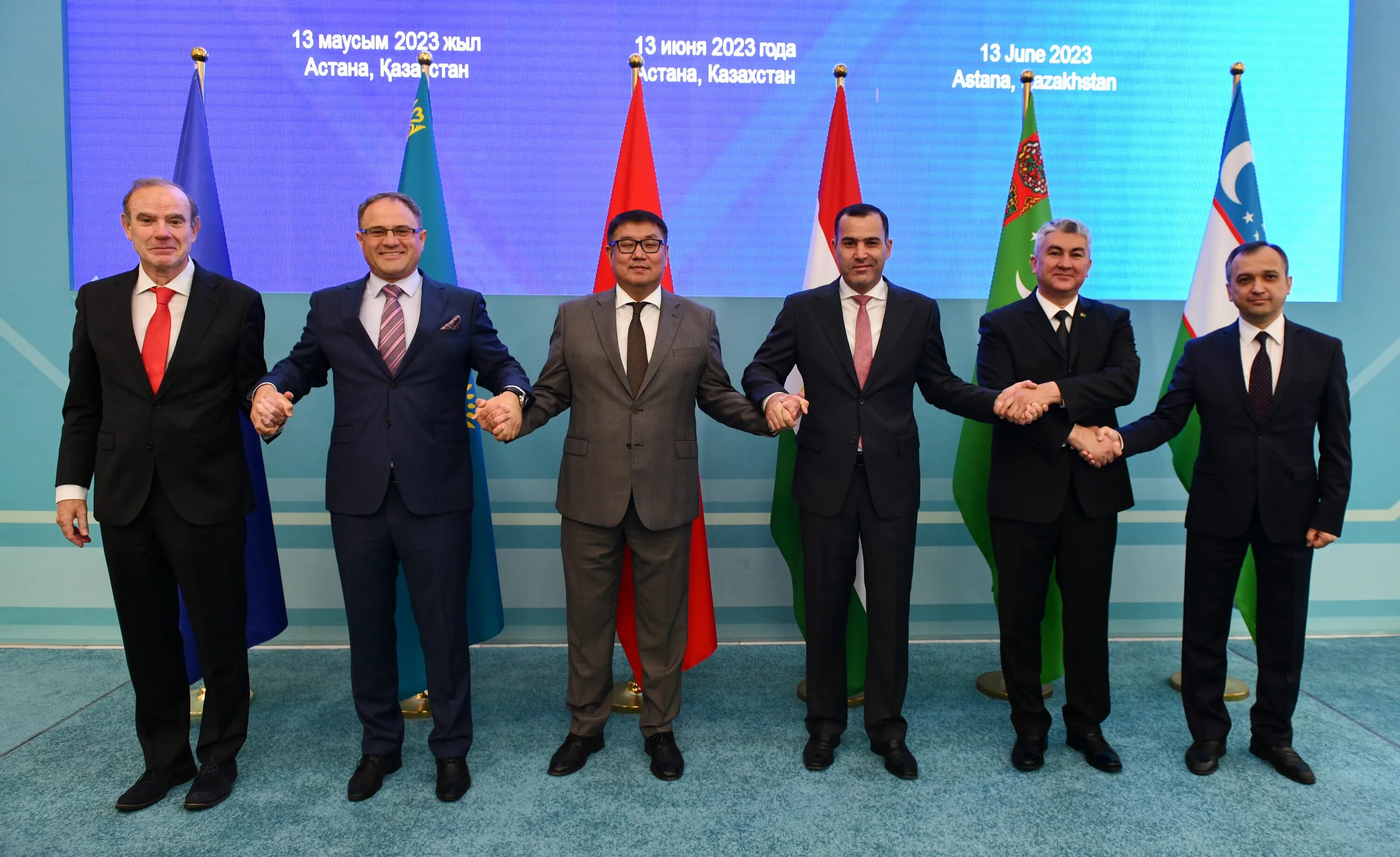Союз астана. Делегация стран Европы. Саммит в Туркменистане.