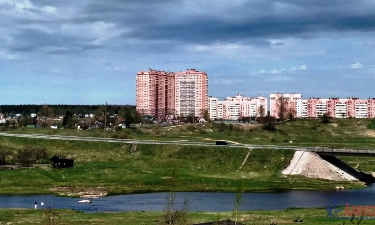 Купить квартиру никольское тосненского ленинградской. Город Никольское Тосненский район. Посёлок Никольское Ленинградская область Тосненский район. Пруды Никольское Тосненский район. Никольское река Тосно.