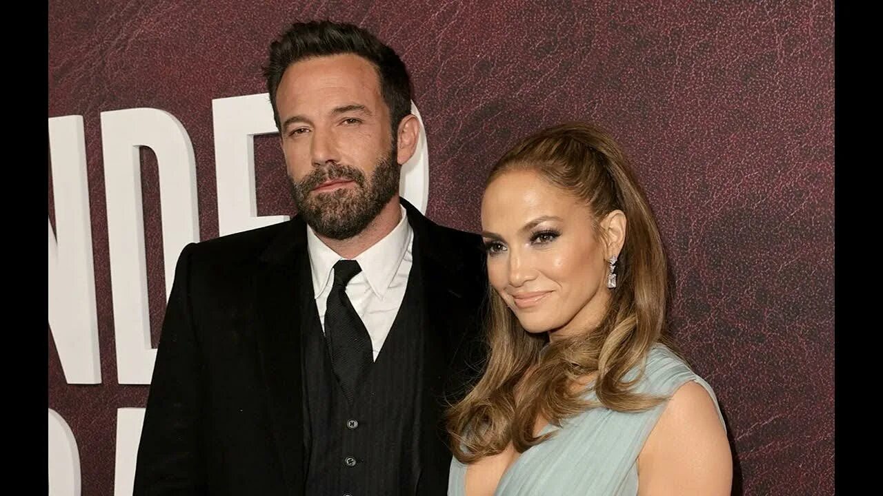 Свадьба джей ло и бен аффлек. Ben affleck jennifer lopez. Ben affleck jennifer lopez. Ben affleck jennifer lopez. Ben affleck и джей ло.