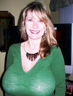 nancy quill, tits, MILF, juggs, mom, Wife, big, big tits, swinger.