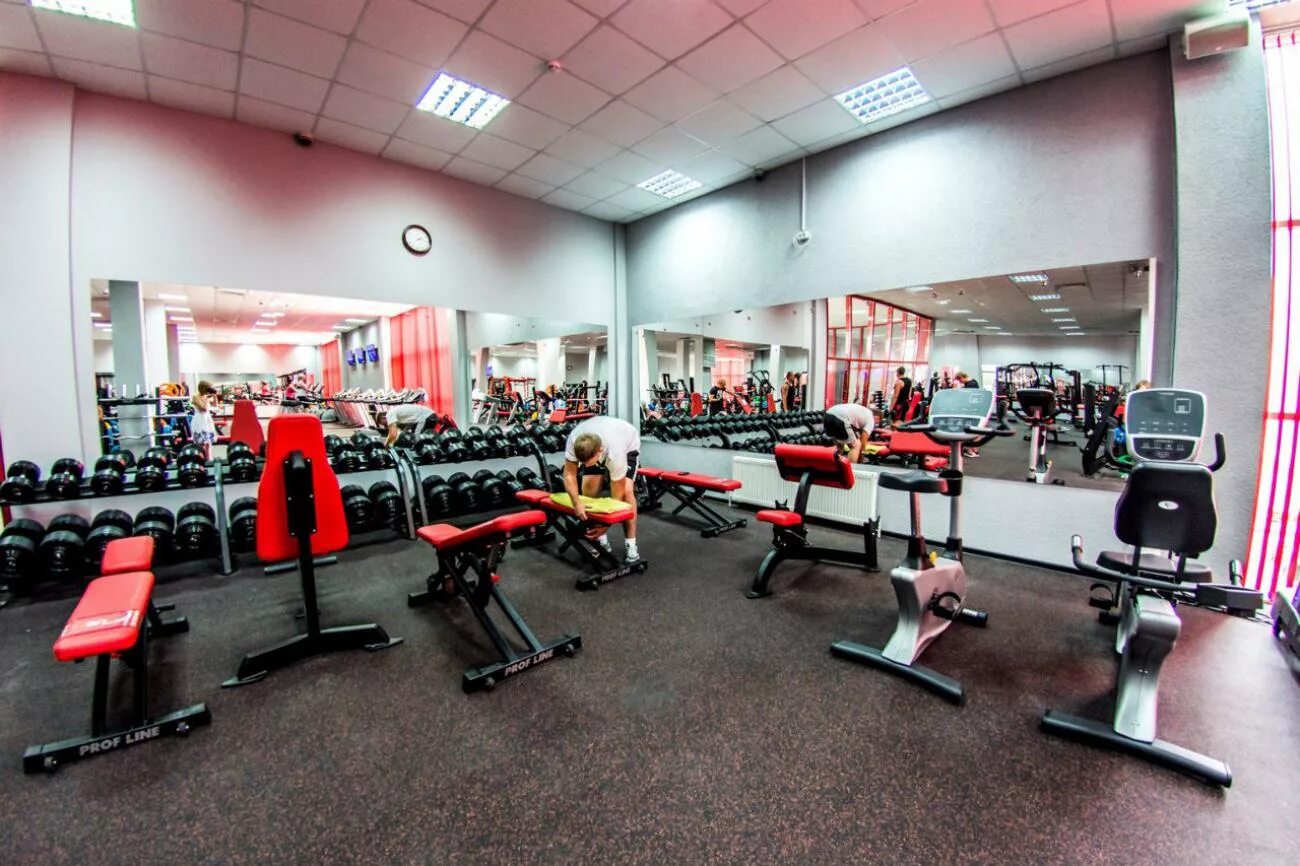 Fit Zone, спортивно-оздоровительный комплекс в Металлургическом районе в Челябин