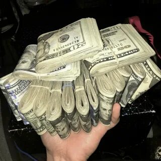 Много денег инстасамка