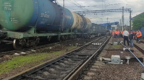 36 вагонов
