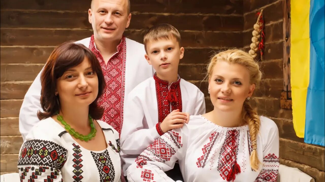Белорусская семья. Белорусская семья. Украинская семья. Белорусская семья. Бел семей.