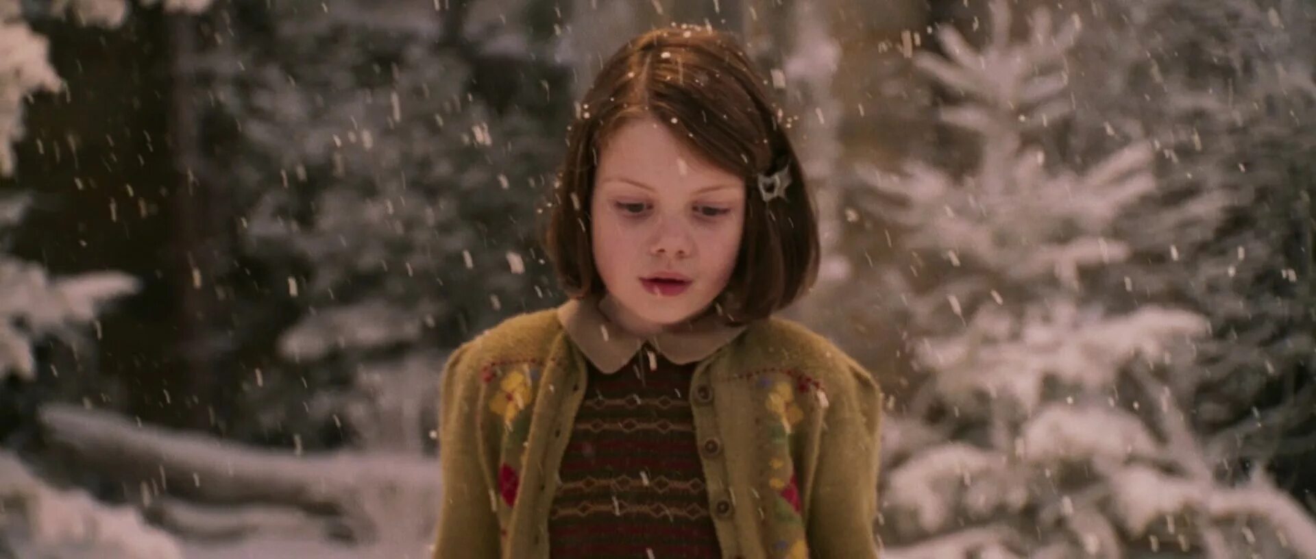 хроники нарнии девочка. хроники нарнии девочка. джорджи хенли хроники нарнии. нарния люси певенси. хроники нарнии девочка.