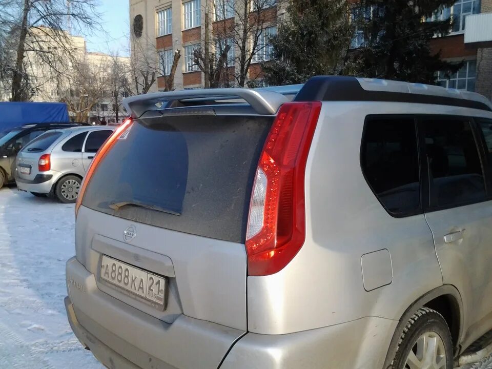 Спойлер x-trail t31. Спойлер на ниссан x-trail 31. Спойлер ниссан икстрейл т31. Спойлер ниссан т31. Спойлер nissan x-trail t30.