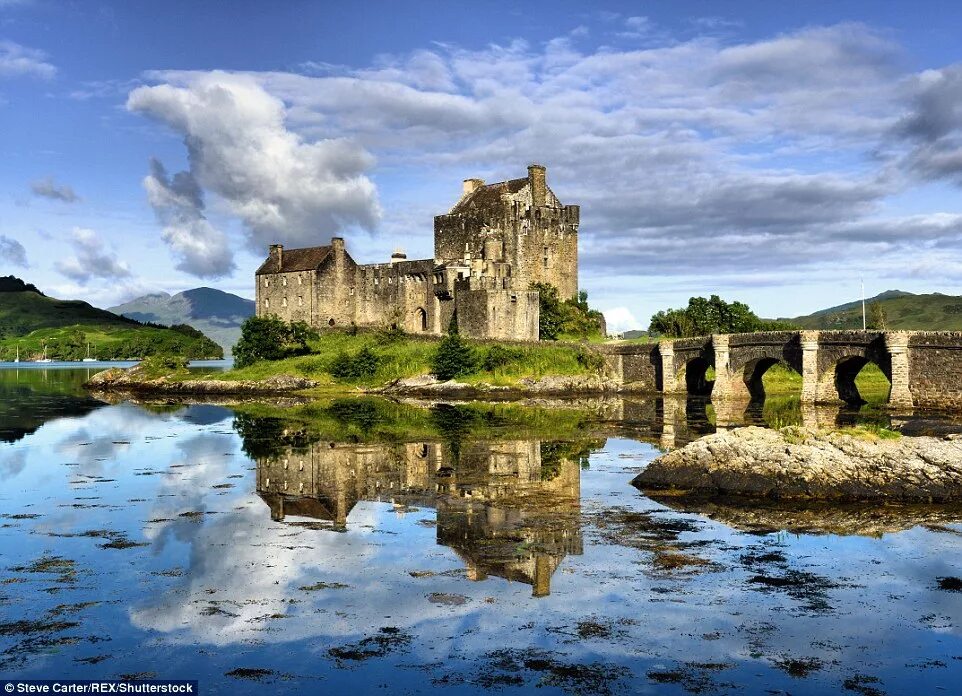 Scotland is beautiful. Кирримьюр Шотландия. Шотландский замок Эйлен Донан. Шотландия или Скотланд. Аппин Шотландия.