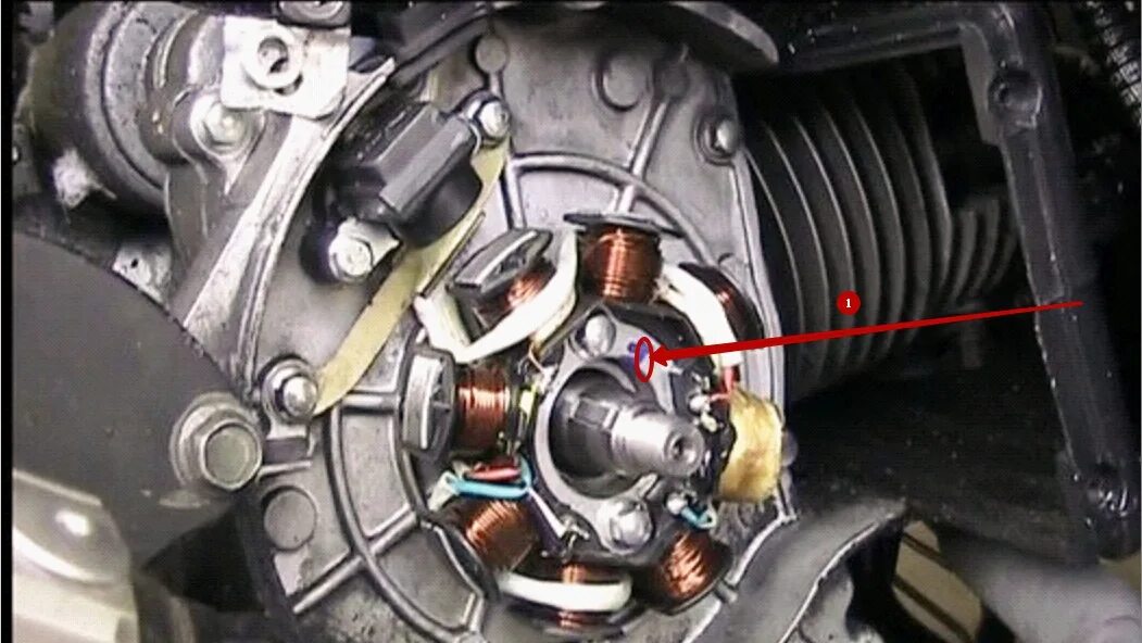 Зажигание скутер 50 кубов. Генератор скутер Tornado 50. Генератор 157qmj. Генератор на скутер 150 кубов. Катушка генератора мопед Альфа.