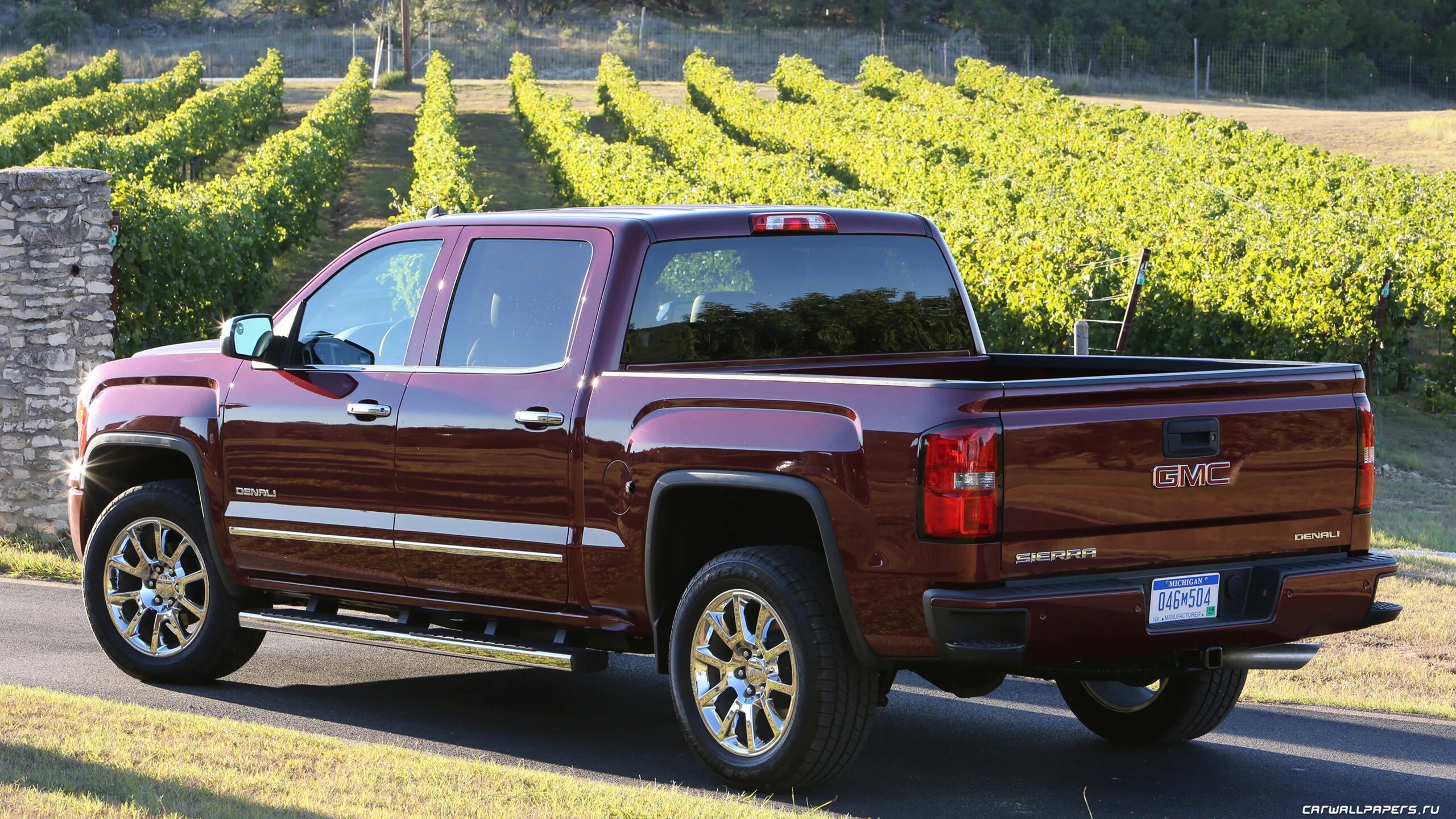 Dodge ram 1500 1999. Ford f150 xl 2004. Dodge ram 1500 красный. Пикап машина деньгами. Форд пикапы f150 2018.