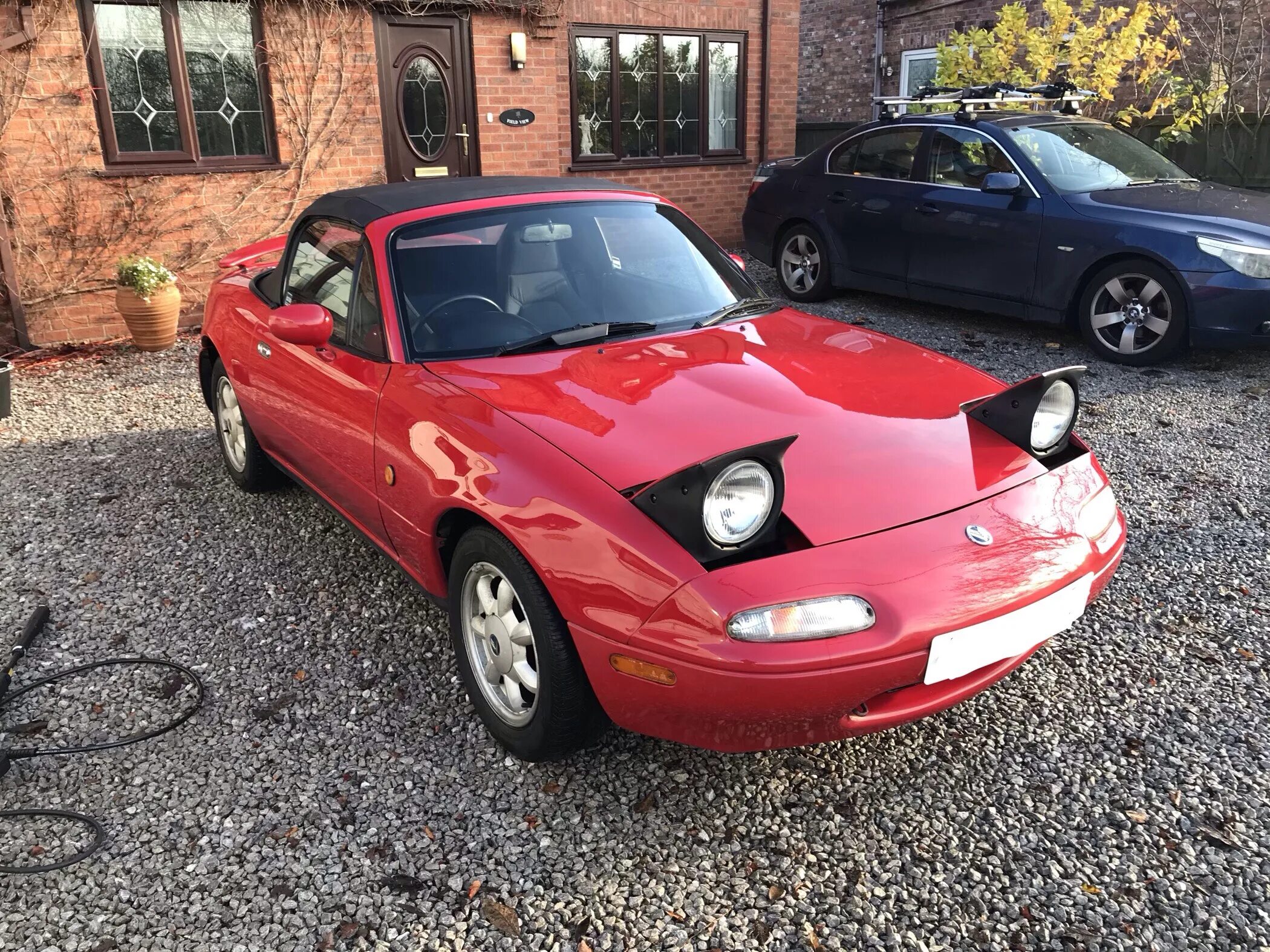 Мазда 1990 года. Mazda 1990. Mazda MX-5 1990. Mazda Eunos Roadster. Mazda MX 5 Roadster 1990.