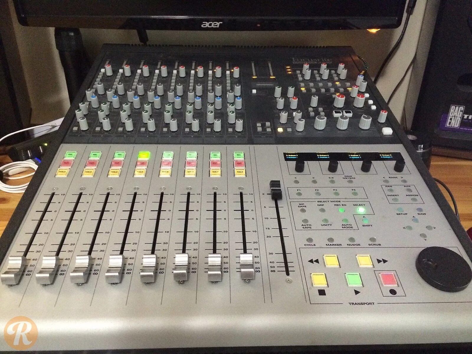 Focusrite control. Focusrite mix control. mixer focusrite neve. микшер focusrite control solo. focusrite control 24.