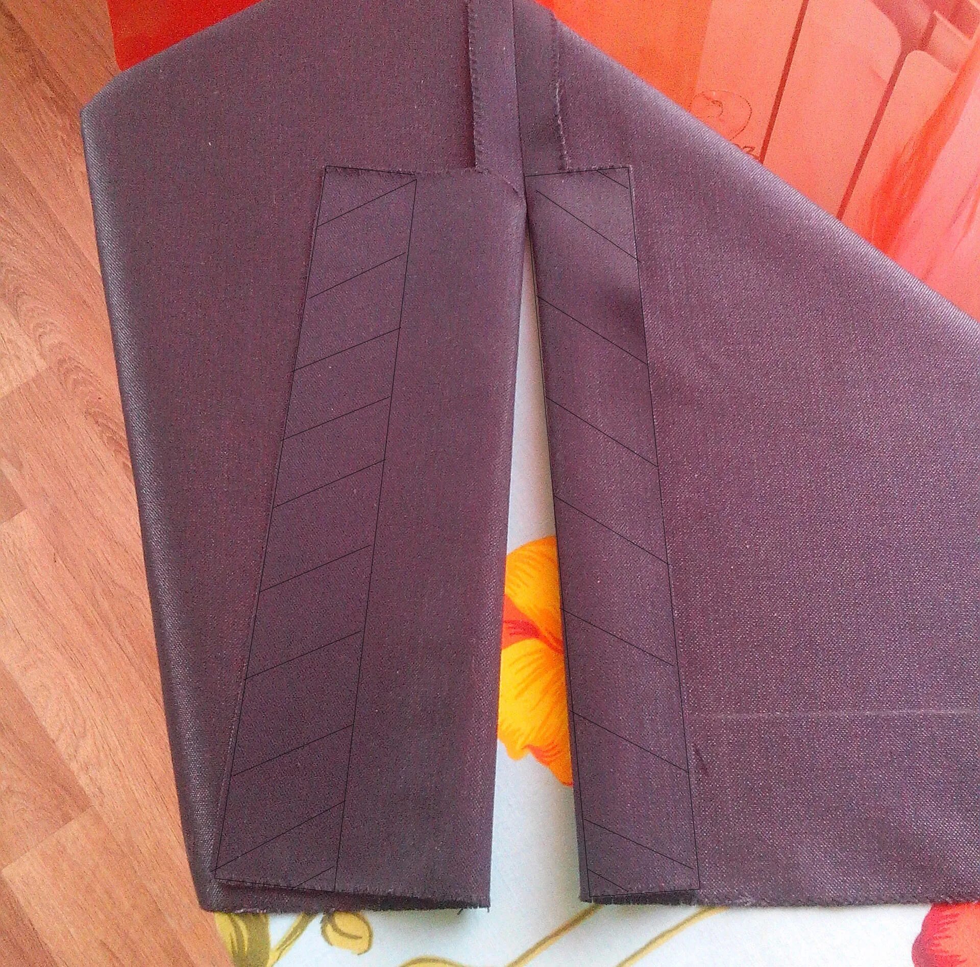 обработка шлицы на жакете с подкладкой. выкройка шлицы на юбке сзади. шлица на юбке. обработка шлицы на юбке. как обработать шлицу на юбке.