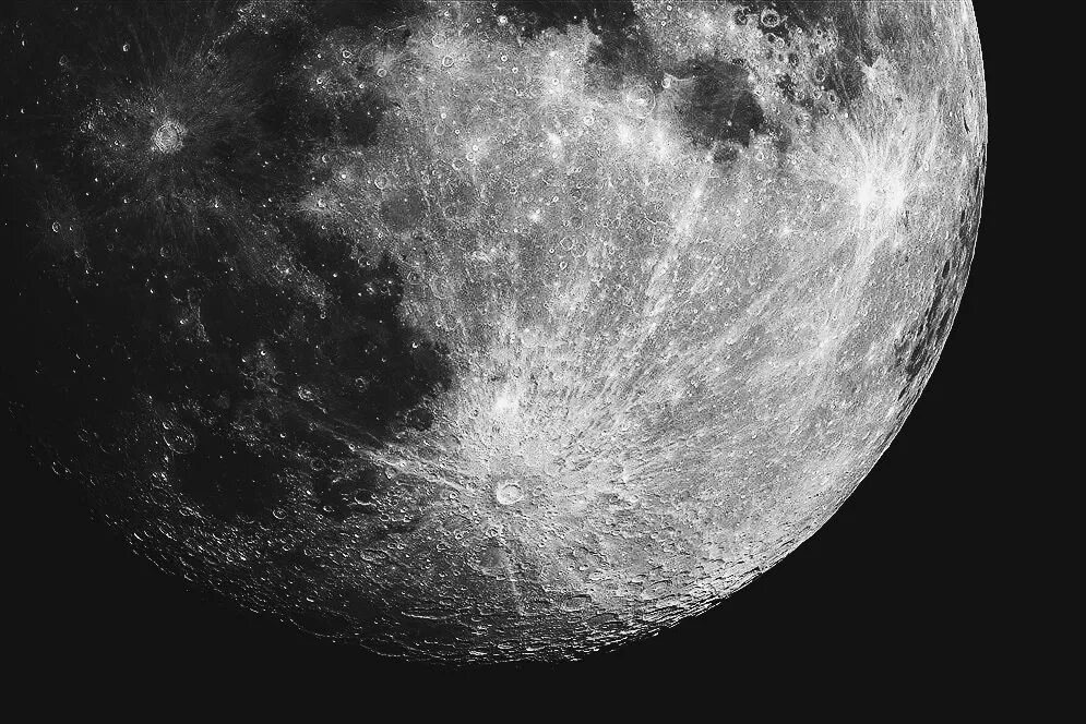 Moon correct moon. Кратер Коперник на Луне. Кратер Коперник. Кратер Tycho. Луна фото.