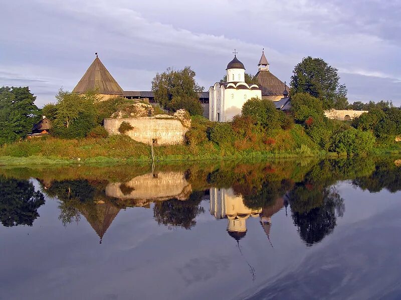Староладожская крепость волхов. Музей заповедник старая ладога. С старая ладога. С старая ладога. Староладожская крепость старая ладога.