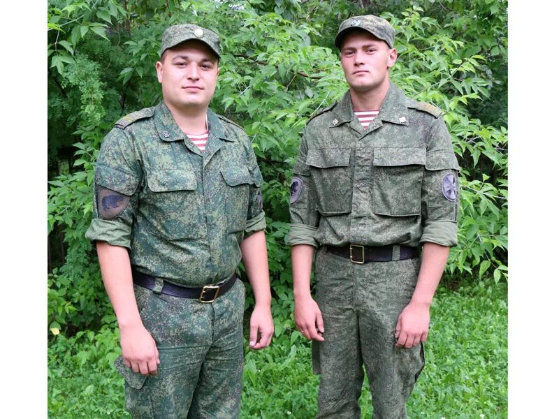 Форма младшего сержанта ВКПО. Полевая ВКПО младший сержант. Полевая Военная форма у ВНГ РФ. Полевая форма младший сержант. Уставная военная форма