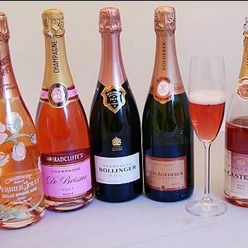 Шампанское имена. Розовое шампанское. Французское игристое вино. Название шампанских. Название шампанского.