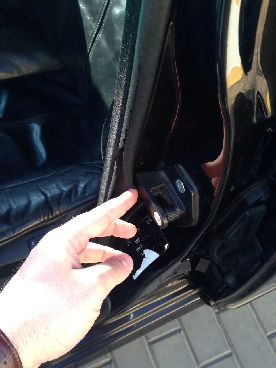 Уплотнитель дверей е39. Уплотнитель двери bmw e39. уплотнители дверей х5 е70. уплотнители дверей бмв е39. резинки уплотнитель двери х5 е53.