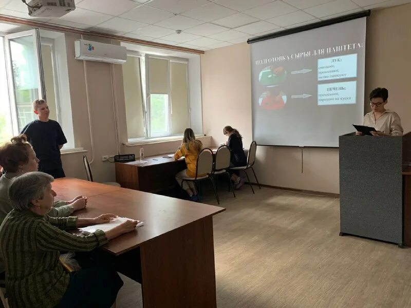 колледж современных бизнес технологий