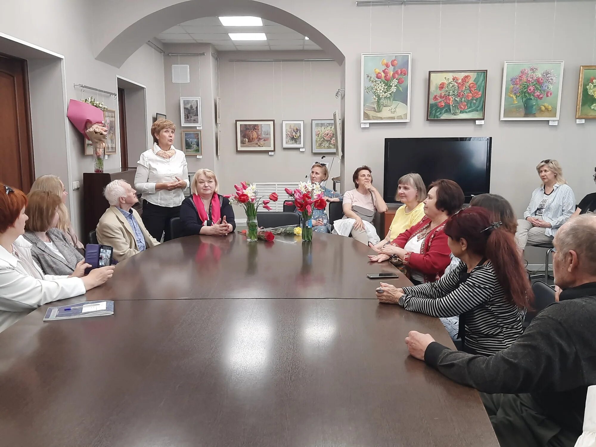 Дом национальностей иваново. Дом национальностей иваново. Дом национальностей иваново. Дом национальностей иваново. Дом национальностей иваново память в лицах.