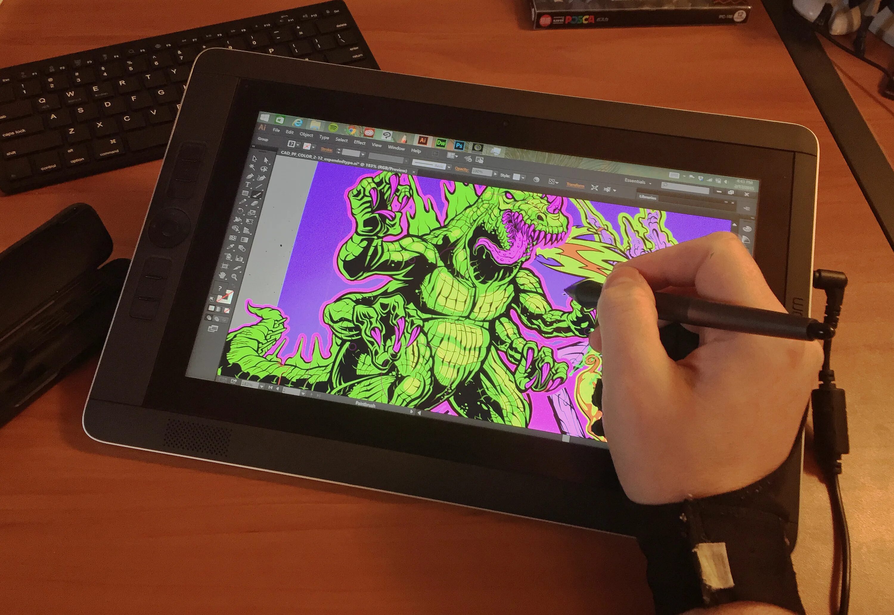 Не видит wacom. Wacom Cintiq Companion. Wacom Cintiq 2. Wacom Cintiq Companion 2. Cintiq 32.