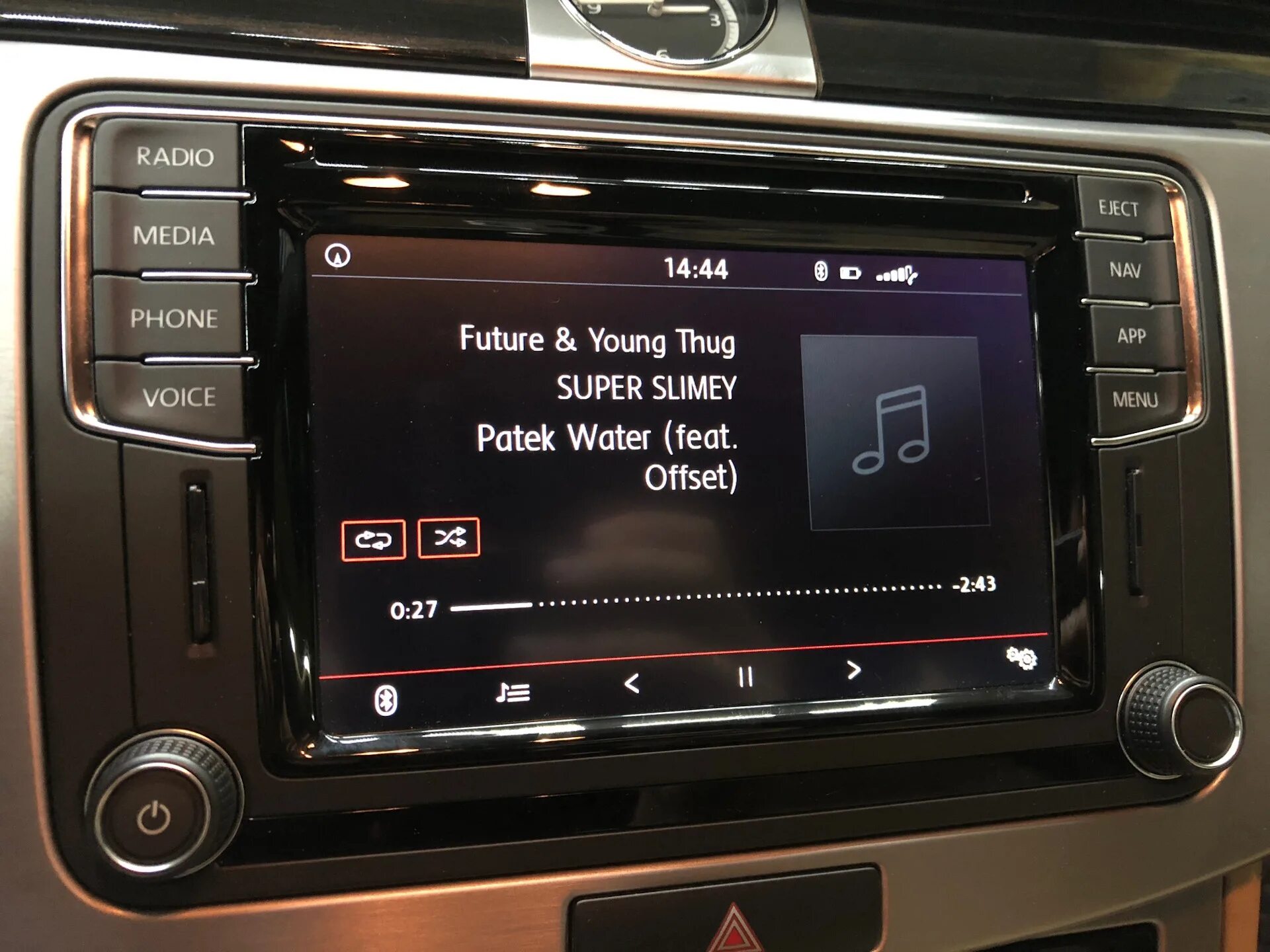 Дискавери медиа фольксваген. Discover րեստաւրանտ. «pro медиа». Discovery media 2. Скины для discovery media vw jetta.