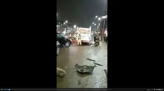Дтп плохо водителю. Дтп плохо водителю. Авария в костроме сегодня на мосту. Дтп изза плохой дороги. Дтп плохо водителю.