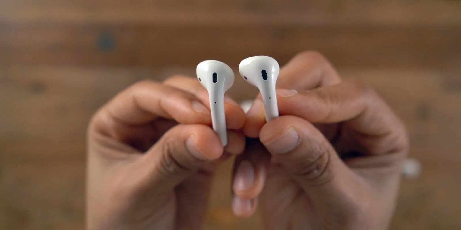 Почему играет один наушник airpods. Айрподс 2. Беспроводные наушники Apple Earpods Pro 2. Iphone AIRPODS Pro 2. Наушники Apple AIRPODS 3 Black Edition.