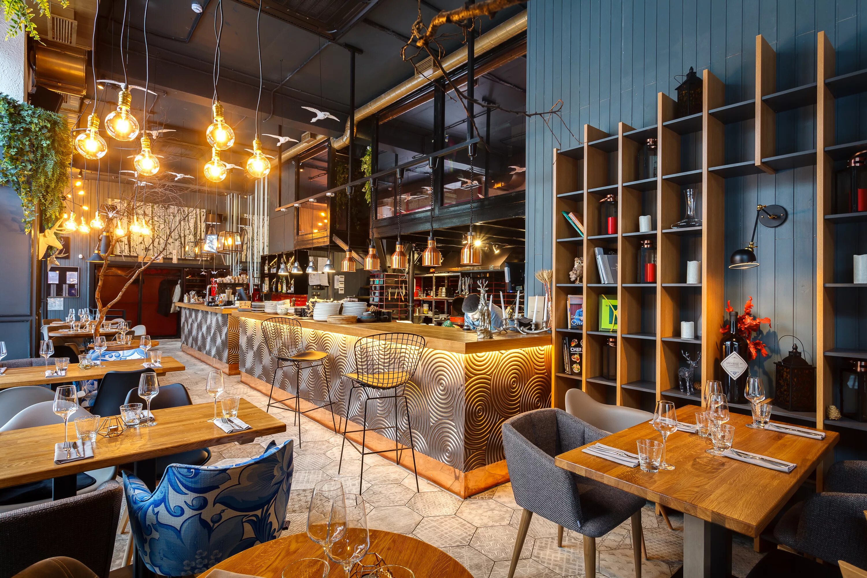 Wöd бар большая морская 45. бар бирхед питер. Castle bar конюшенная площадь 2в. кафе. бар залив некрасова.