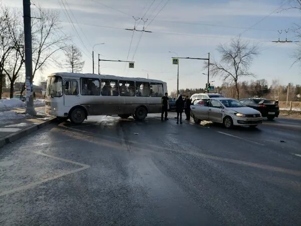 Погода в кохме на 10. Кохма рабочий поселок. Остановка рабочий поселок Кохма. Остановка рабочий поселок Иваново. Рабочий поселок Иванова.