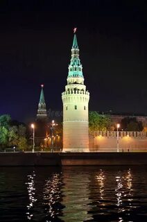 Кто ведет москва кремль