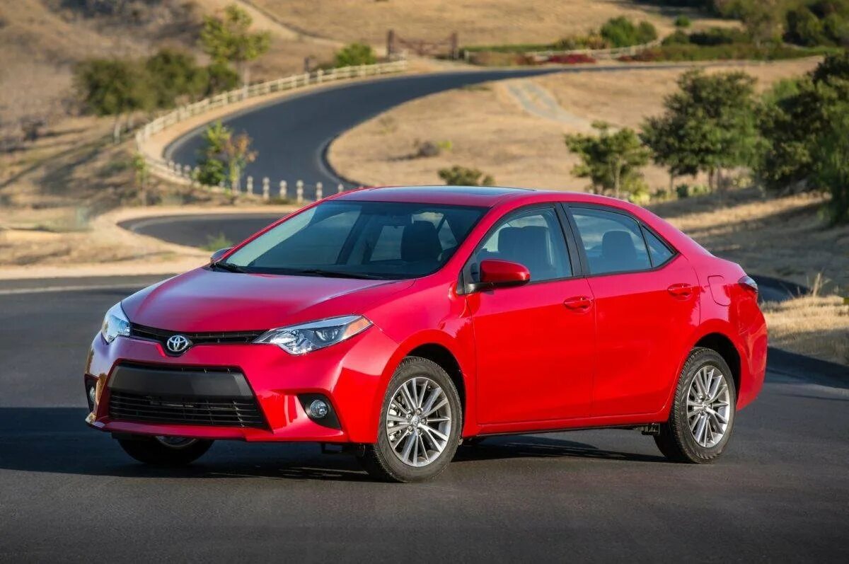 Toyota corolla 2015 red. Toyota corolla cars. Toyota corolla s 2013. 2014 тойота королла тойота королла. Toyota corolla.