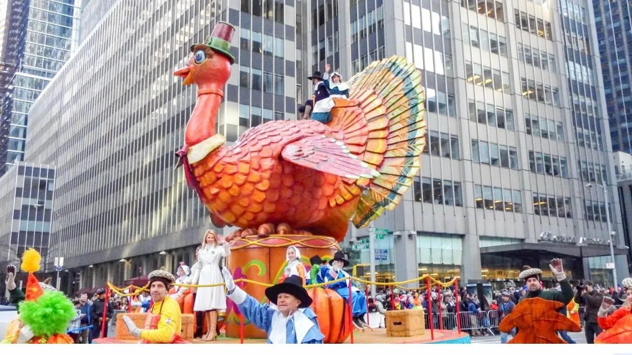 Happy thanksgiving. Символы дня благодарения. День благодарения 2025. День благодарения. Открытка с днём рождения на английском языке с индюком.