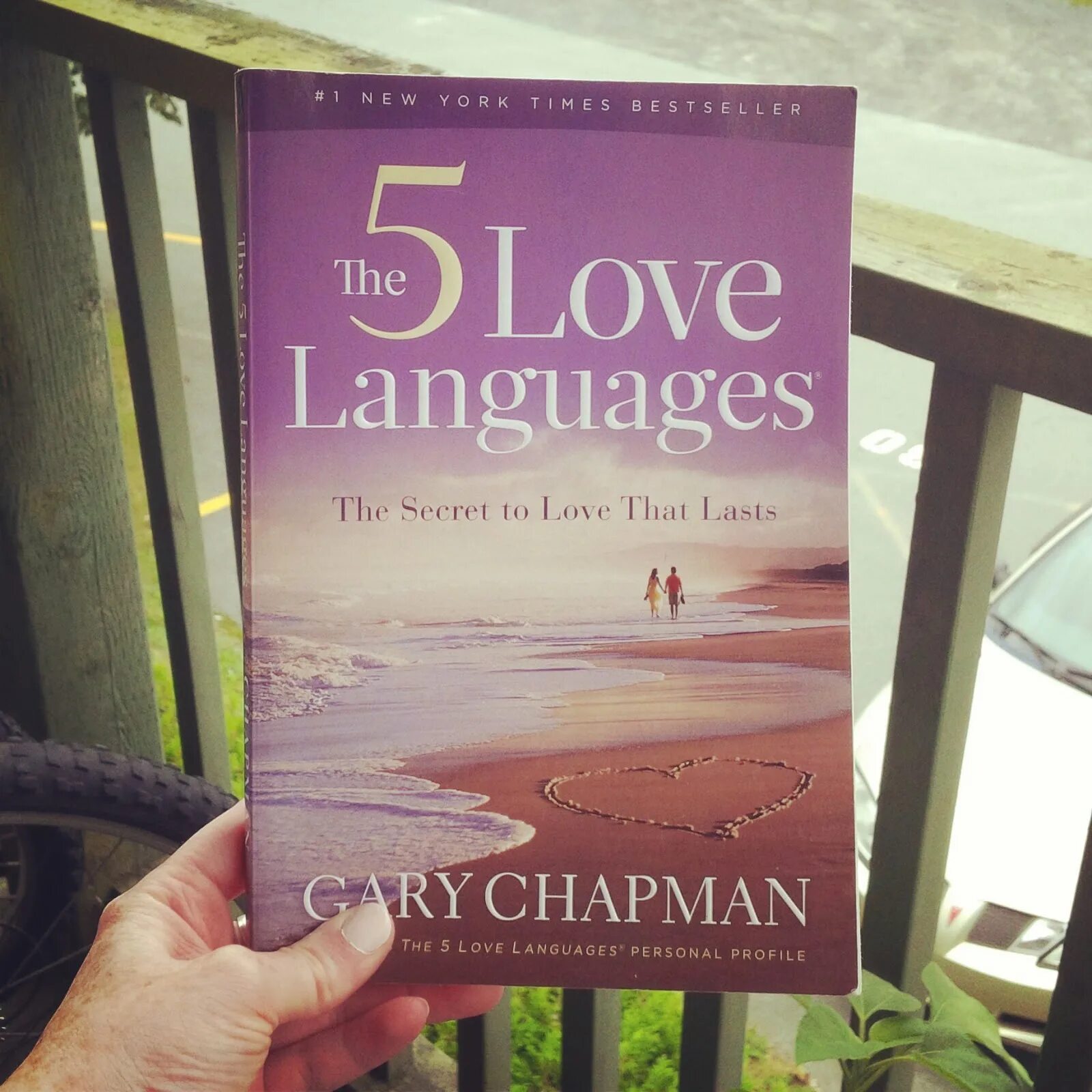 5 Love languages by Gary Chapman. Five languages of Love. 5 Love languages book. Love language. Лов пять