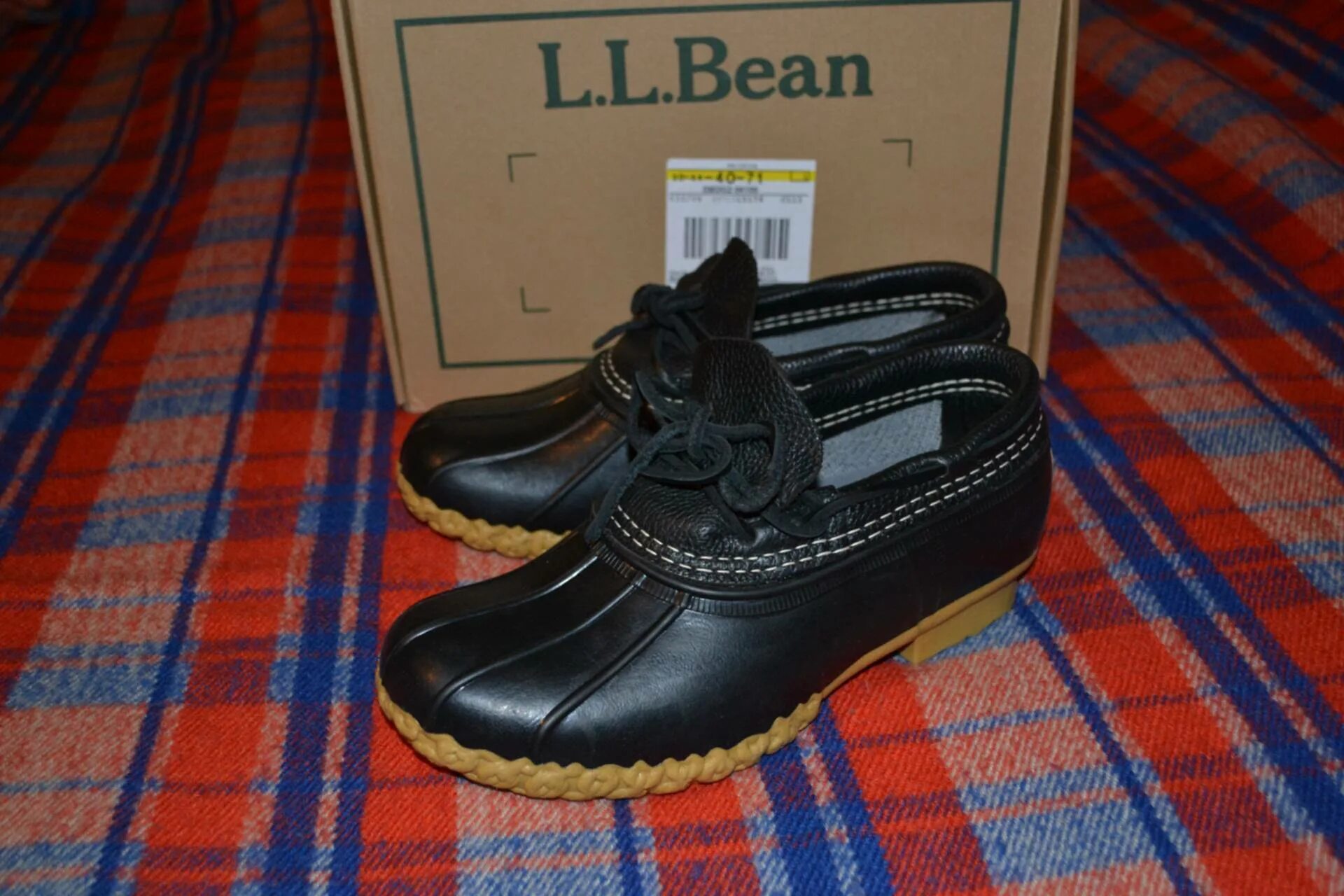 Спб авито купить обувь. Ботинки Boot LBEAN. Ботинки l.l.Bean. Ll Bean ботинки зимние. Лягушки обувь мужская.