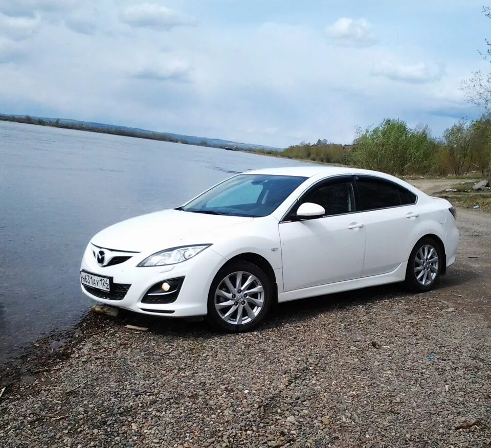 Авито купить мазду 6 бу. Mazda 6 GH 2010. Мазда 6 белая. Мазда 6 2012 белая. Mazda 6 White.