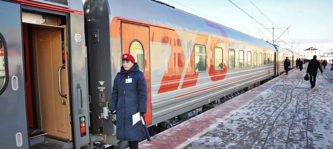 Поезд Ярославль РЖД. Туристический поезд Великий Новгород. Фирменный поезд «Москва–Ярославль» 105я. РЖД поезд Ярославль Москва. Ярославль вагон поезд